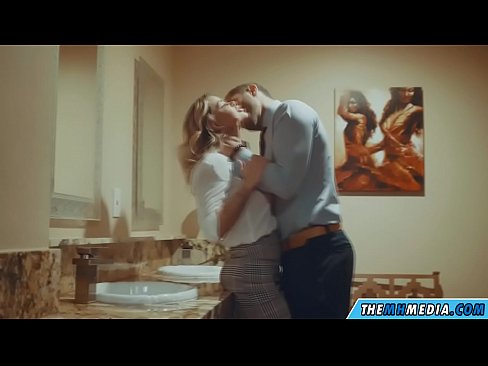 ❤️ Amikor egy bögyös szőke elcsábít egy nyilvános WC-ben ️❌ Szuper szex at hu.mrpornogratis.ru ❌